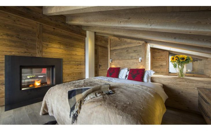 No.5 Penthouse, Verbier, Double Bedroom 2